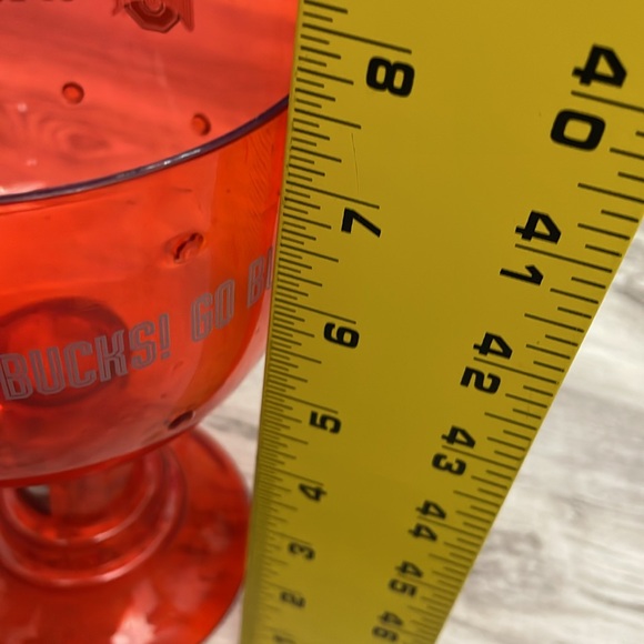 Ohio State Buckeyes OSU Logo Go Bucks! Red Plastic Oversized Stemmed Cup - Picture 7 of 8